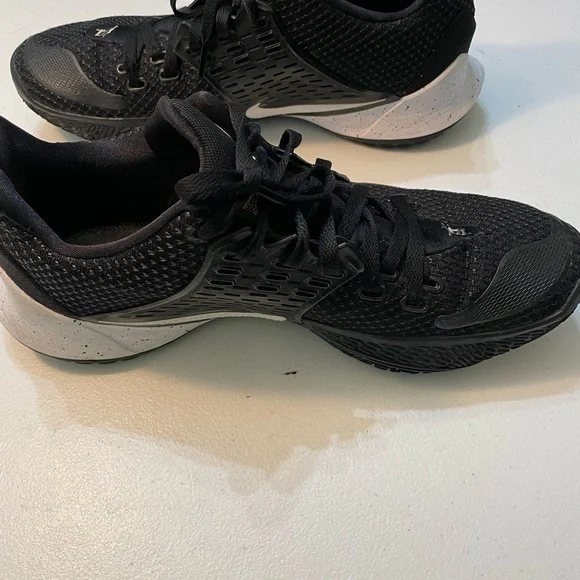 Nike Men's Kyrie 2 Low Black Athletic Shoes SB- - Picture 4 of 7